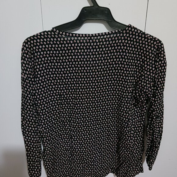 How Bazaar 3/4 Sleeve Top with Gold Zipper & Red/White Pattern Women's Size S/P - Picture 2 of 4